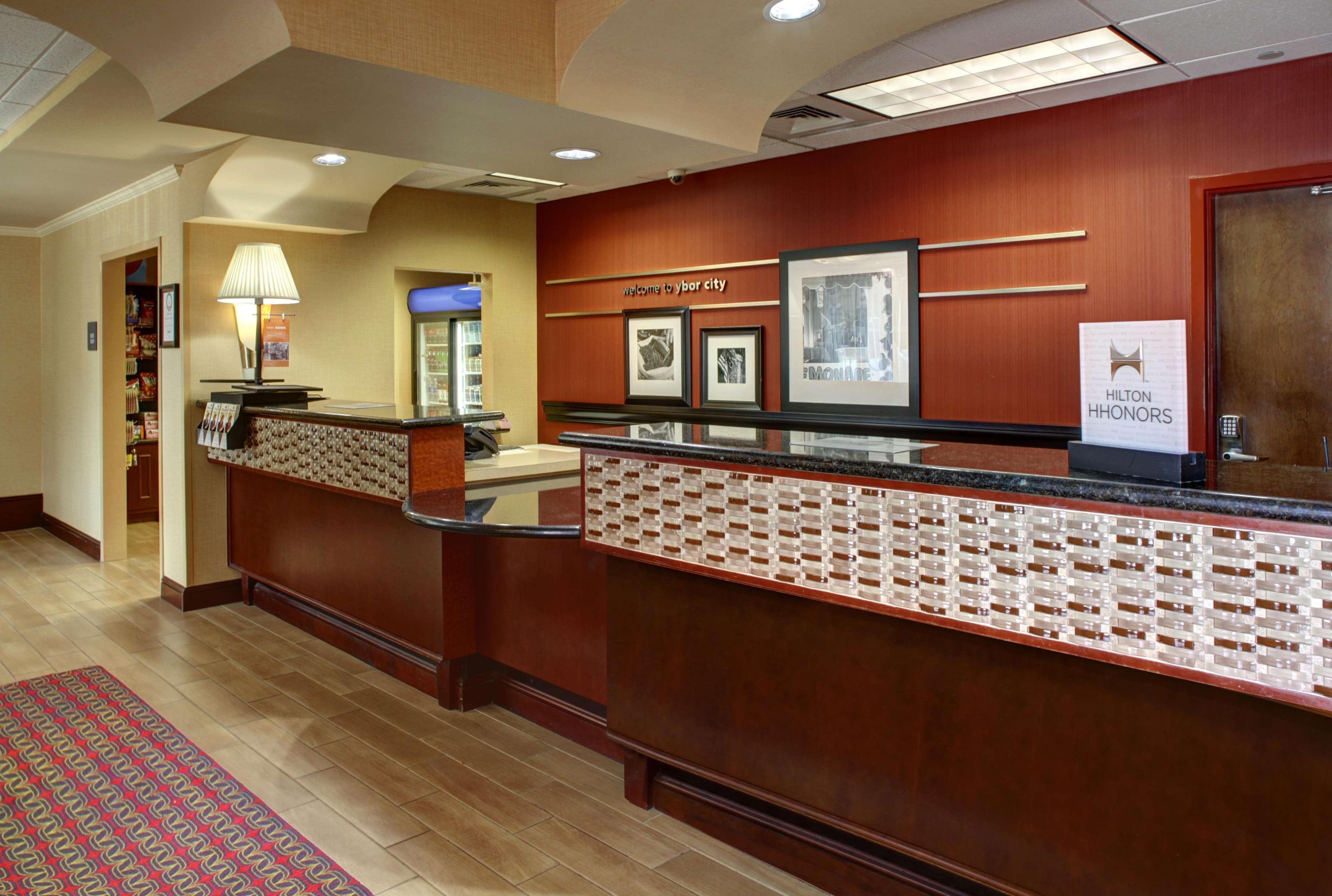 Hampton Inn & Suites Tampa Ybor City Downtown Екстериор снимка
