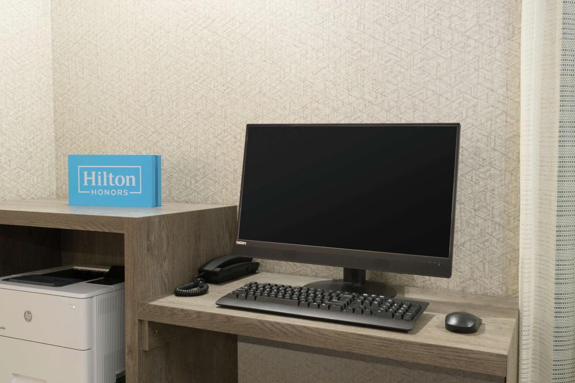 Hampton Inn & Suites Tampa Ybor City Downtown Екстериор снимка