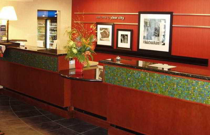 Hampton Inn & Suites Tampa Ybor City Downtown Интериор снимка