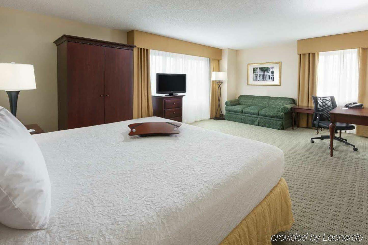 Hampton Inn & Suites Tampa Ybor City Downtown Екстериор снимка